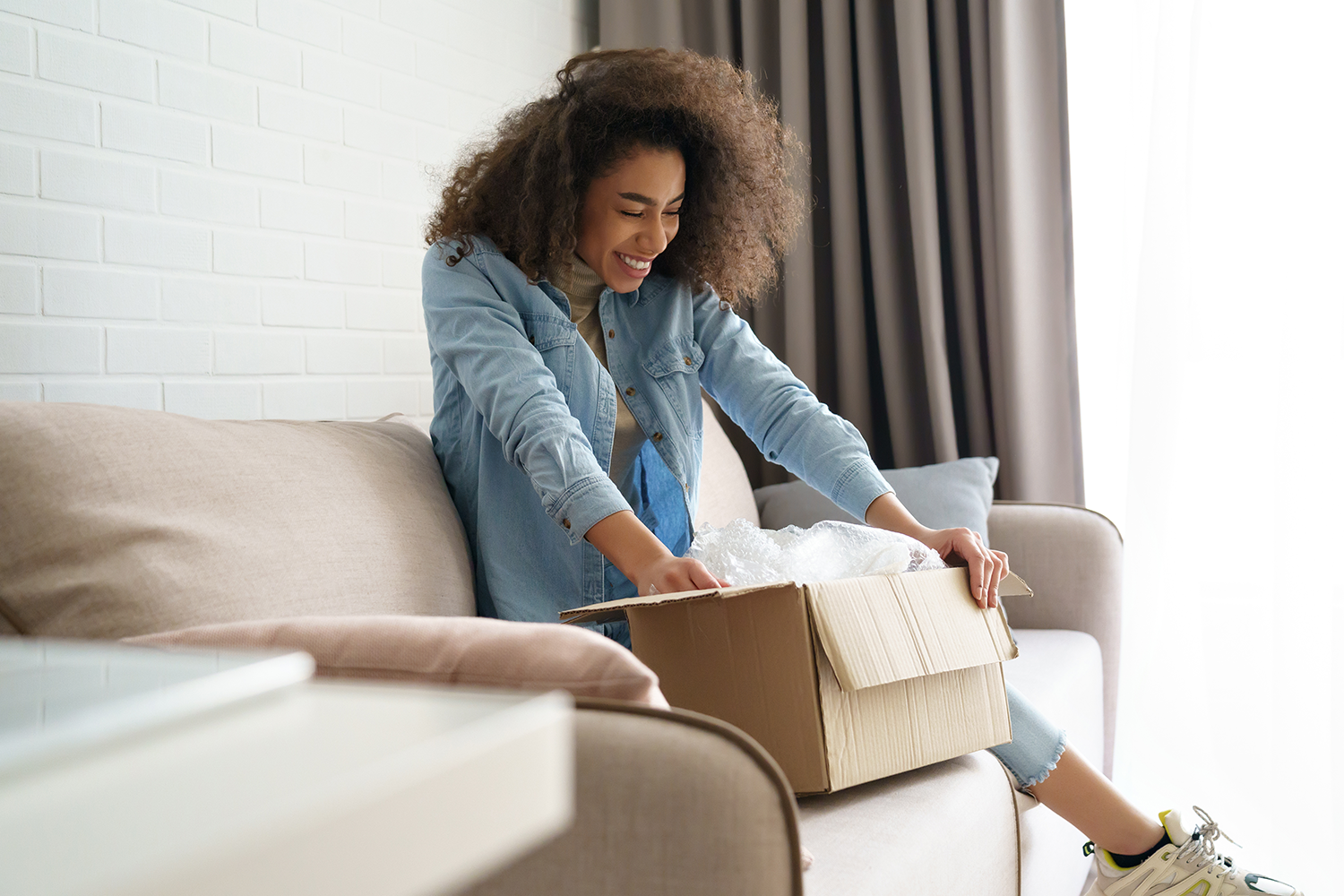 Best Gifts For Your Wife That She Won't Return